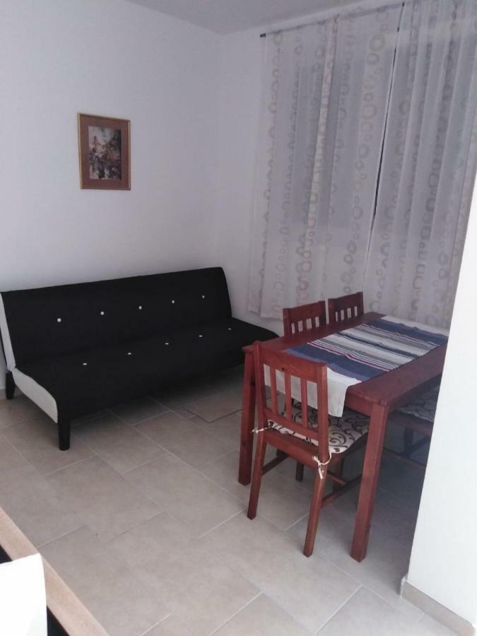 Villa Niva Vir Esterno foto